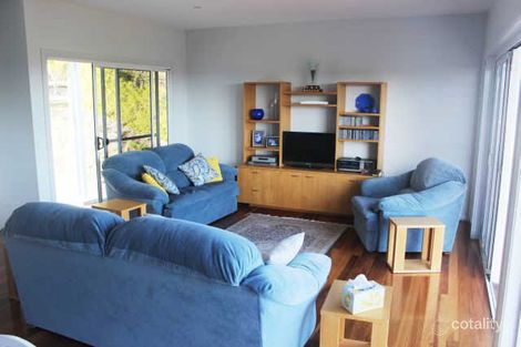 Property photo of 9 The Knoll Tallwoods Village NSW 2430