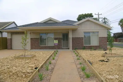 32 Skewes St, Avondale Heights, VIC 3034