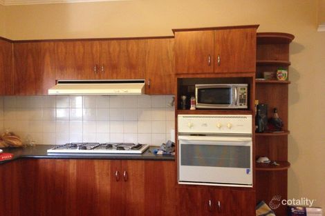 Property photo of 16 Braidwood Avenue Rosebud VIC 3939