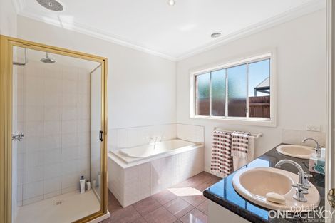 Property photo of 11 St Georges Road Traralgon VIC 3844