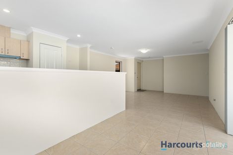 Property photo of 4/27 Bickley Road Cannington WA 6107