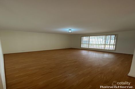 Property photo of 10 Ellendale Avenue Murray Bridge SA 5253