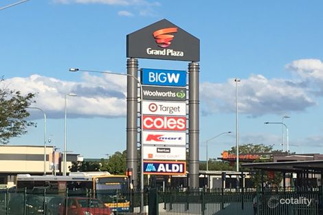 4 Bank St, Browns Plains, QLD 4118
