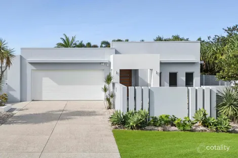 Property photo of 55 Baywater Drive Twin Waters QLD 4564