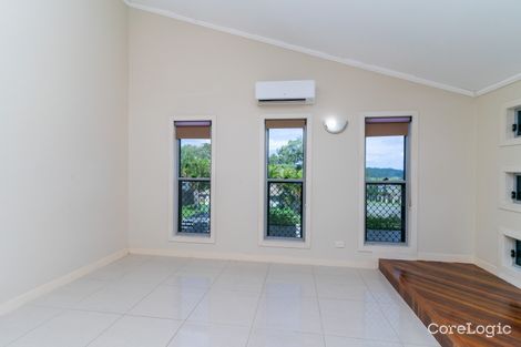 Property photo of 2 Southern Lights Drive Pimpama QLD 4209