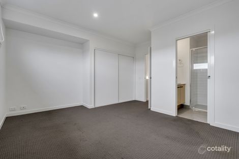 Property photo of 8 Toombal Place Craigieburn VIC 3064