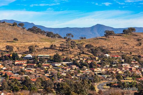 Property photo of 4 Olive Pink Crescent Banks ACT 2906