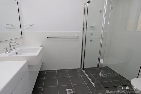 Property photo of 6 Preston Crescent Lloyd NSW 2650