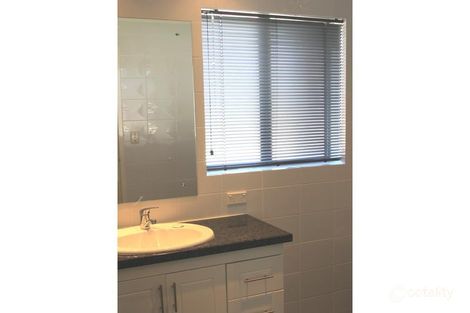 Property photo of 2/30 Tain Street Applecross WA 6153