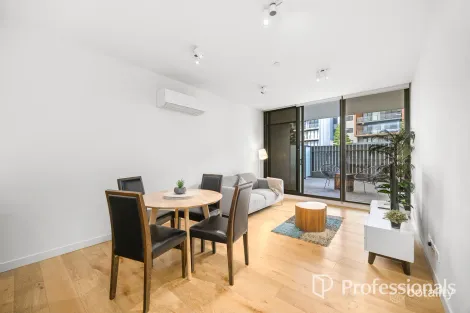 Property photo of 33 Quay Boulevard Werribee South VIC 3030