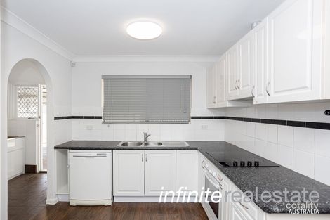 Property photo of 12 Durnsford Way Camillo WA 6111