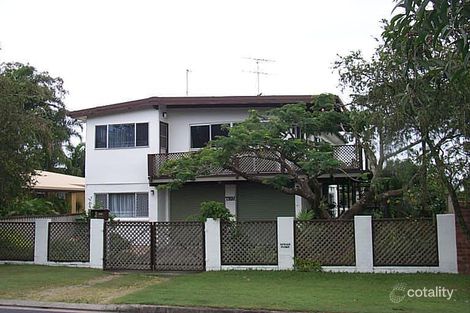 10 Fairway Ave, Southport, QLD 4215