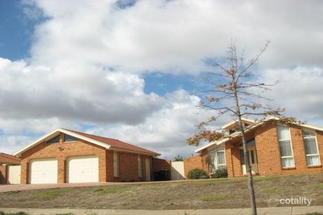 17 Castlewellan Bvd, Hillside, VIC 3037