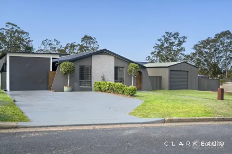 102 John Arthur Ave, Thornton, NSW 2322