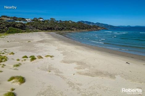 8 Meika Pl, Coles Bay, TAS 7215