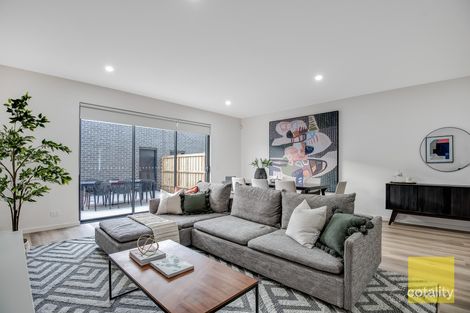 Property photo of 13 Scarlet Walk Tarneit VIC 3029
