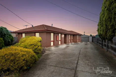 35 Richard Rd, Melton South, VIC 3338