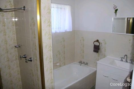 Property photo of 1 Swains Court Boyne Island QLD 4680