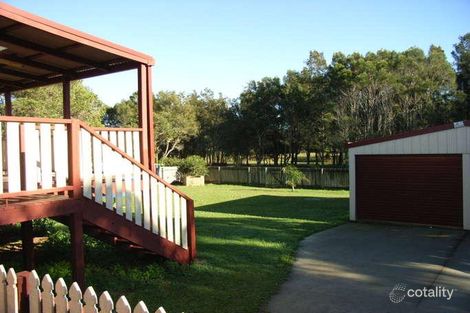 Property photo of 15 Fiona Crescent Lake Cathie NSW 2445