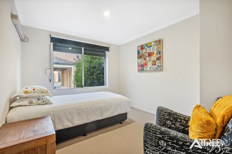 Property photo of 8 Torget Lane Harrisdale WA 6112