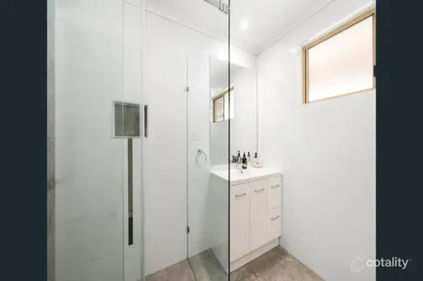Property photo of 2/12 Elizabeth Farm Court Maroochydore QLD 4558