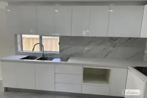 Property photo of 71 Williamson Crescent Warwick Farm NSW 2170