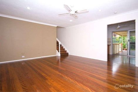 Property photo of 154 Bamboo Avenue Benowa QLD 4217