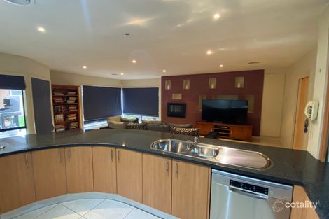Property photo of 11 Lonsdale Square Kialla VIC 3631