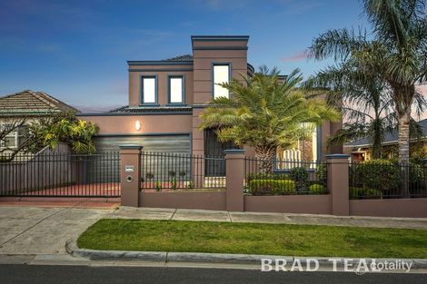 Property photo of 96 Deakin Street Essendon VIC 3040