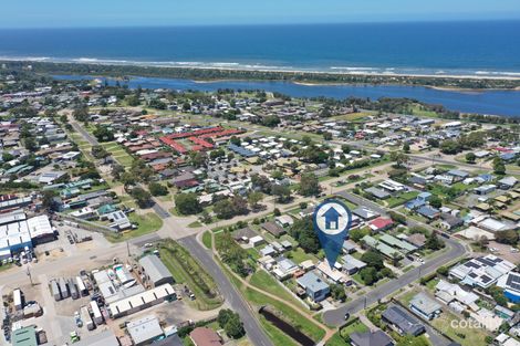 22 Heatherlea Gr, Lakes Entrance, VIC 3909