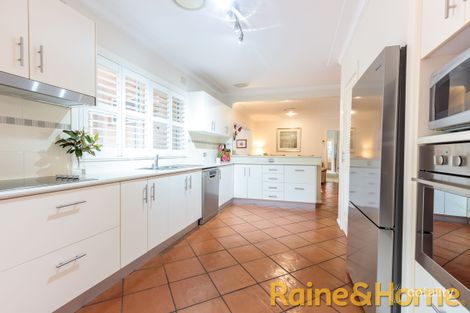 Property photo of 3 Banksia Crescent Dubbo NSW 2830