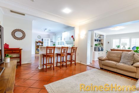 Property photo of 3 Banksia Crescent Dubbo NSW 2830