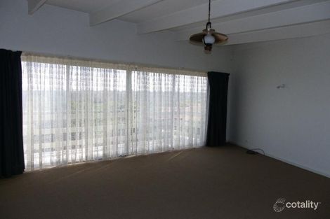 Property photo of 2 Riverside Avenue Keilor VIC 3036