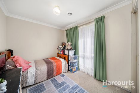 Property photo of 2/15 Janette Close Warragul VIC 3820