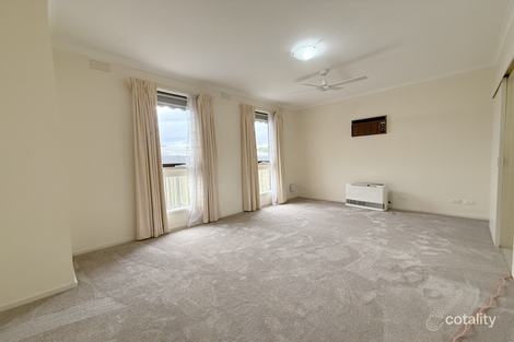 Property photo of 1/4 Banks Road Cranbourne VIC 3977