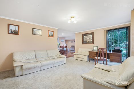 Property photo of 17 Mareeba Crescent Bayswater VIC 3153
