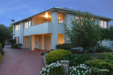 Property photo of 44 Outlook Drive Berwick VIC 3806