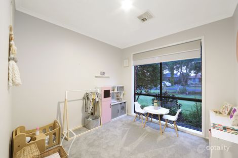 Property photo of 5 Bensam Close Rowville VIC 3178