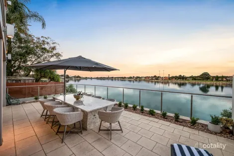 Property photo of 43 McDonald Grove West Lakes SA 5021