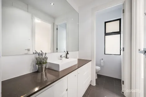 Property photo of 43 McDonald Grove West Lakes SA 5021