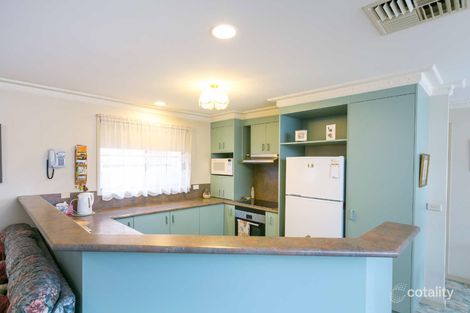 Property photo of 23 Gresham Court Golden Square VIC 3555