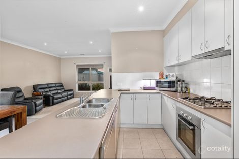 Property photo of 2/1127 Geelong Road Mount Clear VIC 3350