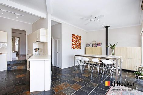 Property photo of 10 Bay Road Russell Lea NSW 2046