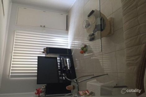 34/51 Olsen Ave, Labrador, QLD 4215