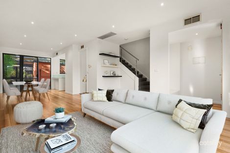 Property photo of 42 Manchester Grove Glen Huntly VIC 3163