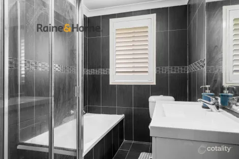 Property photo of 13 Epping Forest Drive Eschol Park NSW 2558