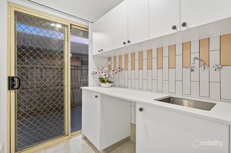 Property photo of 10 Ficus Drive Meadowbrook QLD 4131