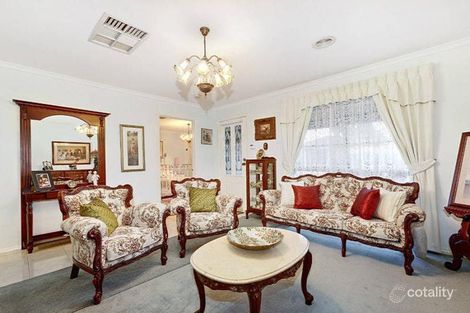 Property photo of 22 Cassinia Close Delahey VIC 3037