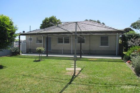 Property photo of 17 Shrives Road Narre Warren VIC 3805