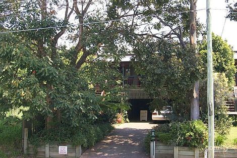 Property photo of 99 Munro Street St Lucia QLD 4067